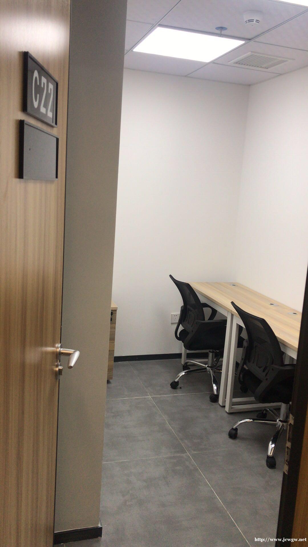 布吉精装写字楼出租,近大芬站,10至300平可挑选 布吉精装写字楼出租,近大芬站,10至300平可挑选