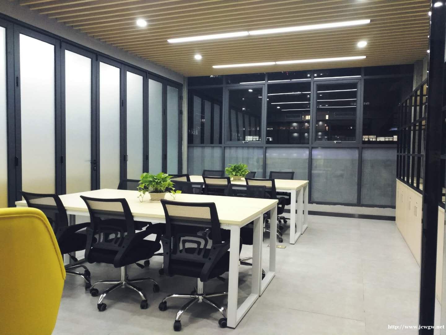 蛇口美年广场套间办公室卡位工位600起招租到红本凭证 蛇口美年广场套间办公室卡位工位600起招租到红本凭证