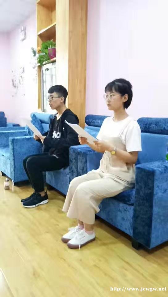 河北高中生高三学播音参加艺考还来得及吗 河北高中生高三学播音参加艺考还来得及吗