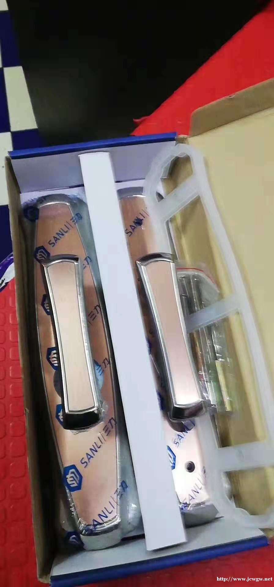 在安义附近需要开个锁,哪家开锁公司比较好! 在安义附近需要开个锁,哪家开锁公司比较好!