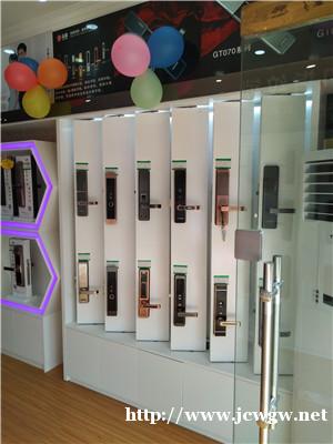 北苑开锁价格-北苑配汽车钥匙多少钱,北苑开锁随叫随到 北苑开锁价格-北苑配汽车钥匙多少钱,北苑开锁随叫随到