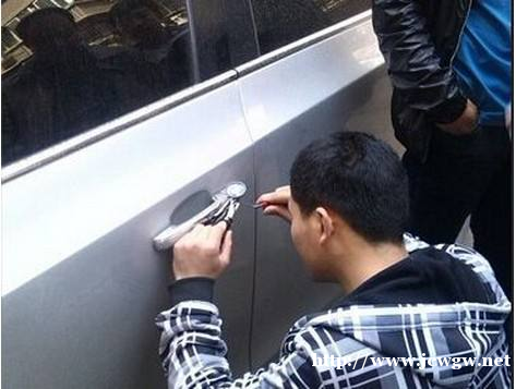 比电子指纹锁还安全的锁芯 C级叶片双边柱四轨超级锁芯 良心锁 比电子指纹锁还安全的锁芯 C级叶片双边柱四轨超级锁芯 良心锁