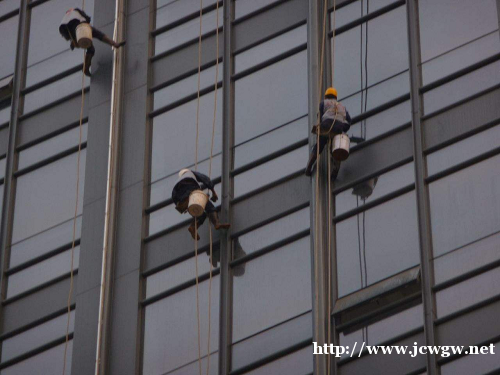 新化外墙清洗为你的公司外墙穿上一套整洁华丽的”新衣服“ 新化外墙清洗为你的公司外墙穿上一套整洁华丽的”新衣服“