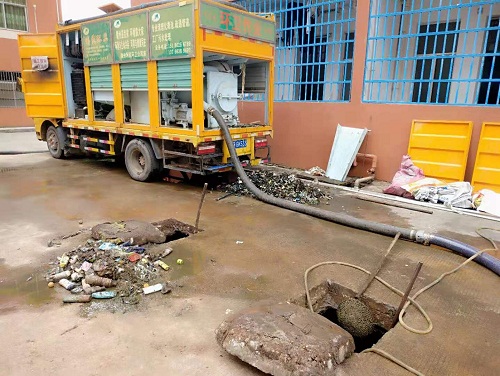 于都清理化粪池的作业流程和注意事项 于都清理化粪池的作业流程和注意事项