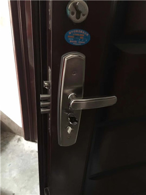 全自动智能门锁的正确打开方式,分享锁芯如何维护呢? 全自动智能门锁的正确打开方式,分享锁芯如何维护呢?