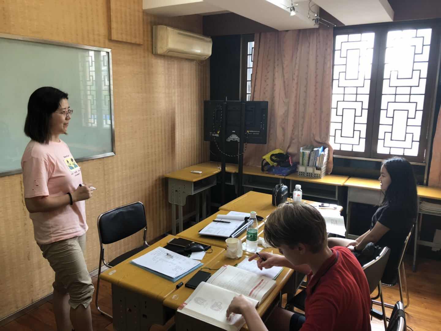 老外学汉语在上海有汉办资质的是哪家 老外学汉语在上海有汉办资质的是哪家