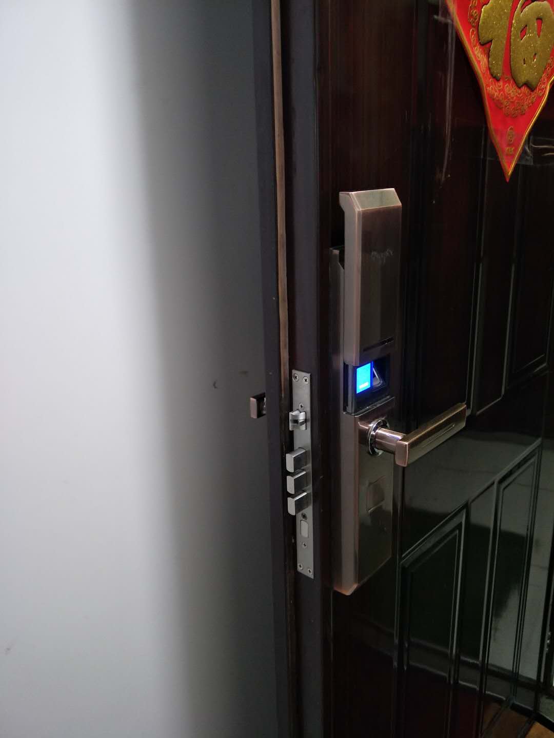 未央区开锁讲下密码指纹锁不得超过设置几个指纹 未央区开锁讲下密码指纹锁不得超过设置几个指纹