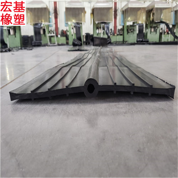 中埋式橡胶止水带300*8施工缝用中埋式橡胶止水带生产厂家 中埋式橡胶止水带300*8施工缝用中埋式橡胶止水带生产厂家