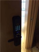 绿园区晚上开锁吗？