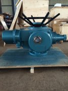 多回转电动装置Z45-24W Z60-24W/T