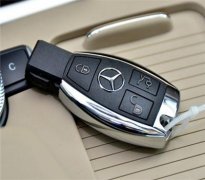 长清开锁是怎么才能取下锁在车里的遥控钥匙