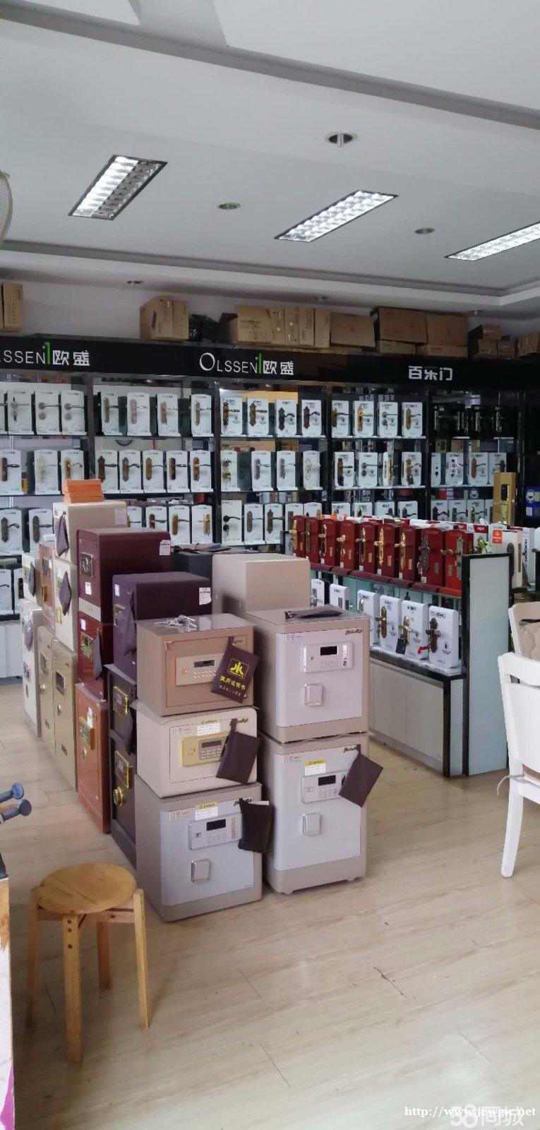 汽修店配钥匙可行吗?配汽车钥匙的费用在于哪些? 汽修店配钥匙可行吗?配汽车钥匙的费用在于哪些?