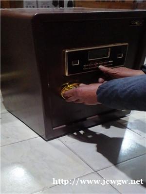 经开区24小时上门开锁/修锁换锁芯安装销售指纹锁 经开区24小时上门开锁/修锁换锁芯安装销售指纹锁