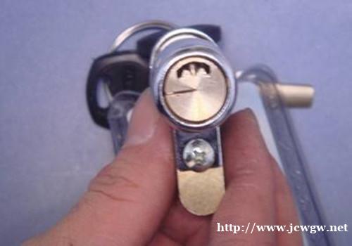 温宿开锁_温宿县开锁_温宿县换锁_温宿县汽车钥匙 温宿开锁_温宿县开锁_温宿县换锁_温宿县汽车钥匙