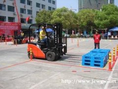 嘉兴南湖在哪学叉车