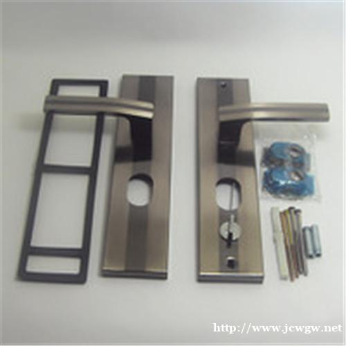 龙岗大运开锁配汽车钥匙,大运24小时开锁,大运开锁价格 龙岗大运开锁配汽车钥匙,大运24小时开锁,大运开锁价格