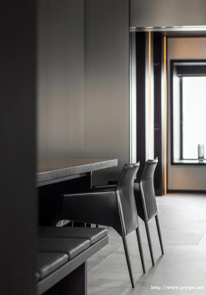 如何选择实木家具-成都奕荣装饰设计 如何选择实木家具-成都奕荣装饰设计