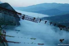 厦门索道吊德马格缆索起重机