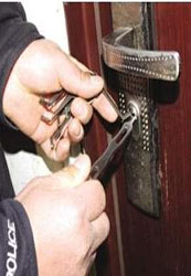 义乌小祥开锁换锁公司24小时服务电话号码多少? 义乌小祥开锁换锁公司24小时服务电话号码多少?