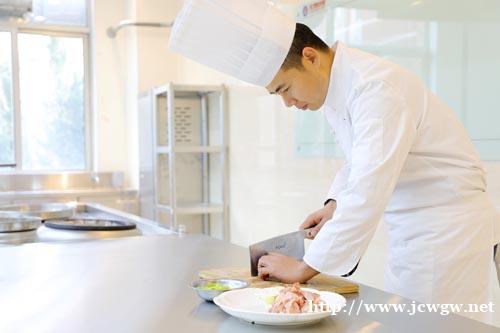 中国专业的厨师培训学校 中国专业的厨师培训学校