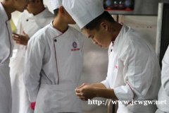 学西点去哪个学校