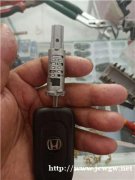 枣沟头镇市面上配汽车配钥匙要多少钱?