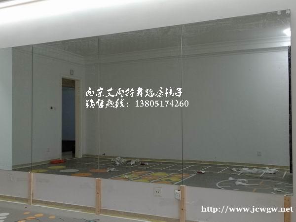 南京别墅镜子安装 南京别墅镜子安装