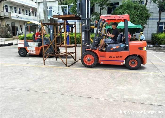 桐乡叉车培训电工电焊考证复审 桐乡叉车培训电工电焊考证复审