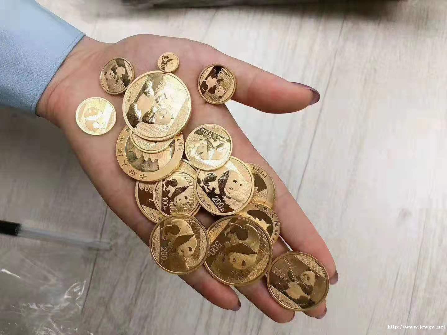 泉州本地免费高价上门回收黄金 名表 名表 实体店铺 泉州本地免费高价上门回收黄金 名表 名表 实体店铺