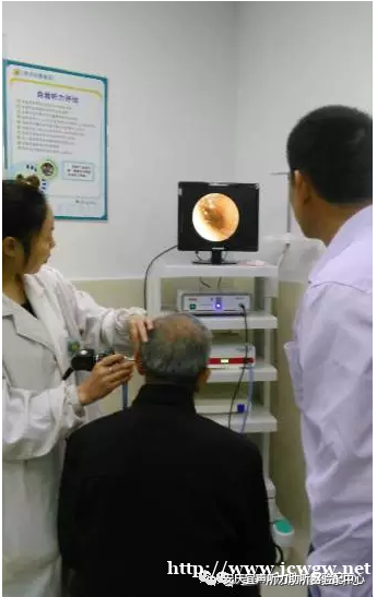 帮助弱听人士解决听力问题 帮助弱听人士解决听力问题