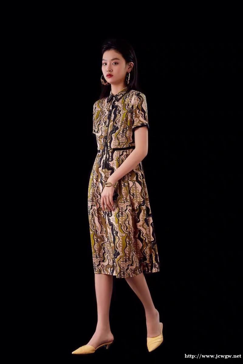 广东女装批发市场 香云纱连衣裙 古典优雅女裙货源 广东女装批发市场 香云纱连衣裙 古典优雅女裙货源