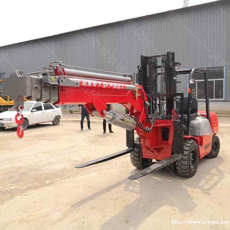 全自动液压叉车吊机 济宁叉车飞臂吊 国标叉车配吊臂 全自动液压叉车吊机 济宁叉车飞臂吊 国标叉车配吊臂