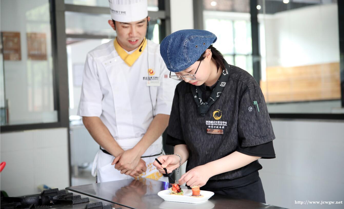 中考成绩不理想、初中毕业选择什么专业有发展前景?烹饪行业适合 中考成绩不理想、初中毕业选择什么专业有发展前景?烹饪行业适合