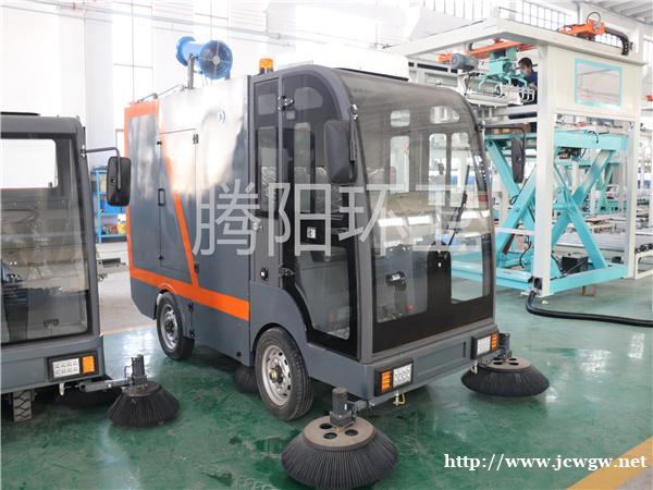 TY-2400型电动驾驶式扫地车 TY-2400型电动驾驶式扫地车