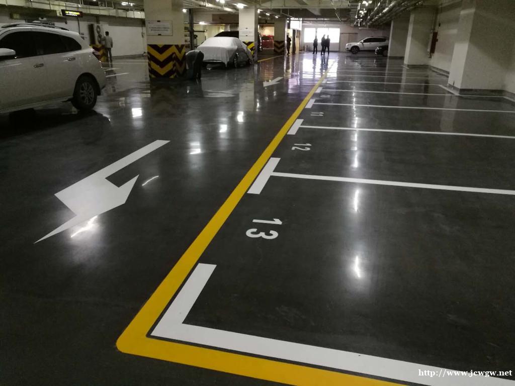 遵义金刚砂耐磨地坪施工,金刚砂+固化剂 遵义金刚砂耐磨地坪施工,金刚砂+固化剂