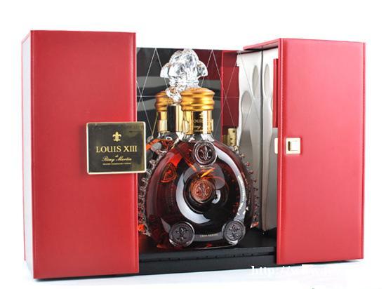 沈阳礼品老酒回收名酒、老酒、茅台酒,新老茅台,整箱茅台酒,五 沈阳礼品老酒回收名酒、老酒、茅台酒,新老茅台,整箱茅台酒,五