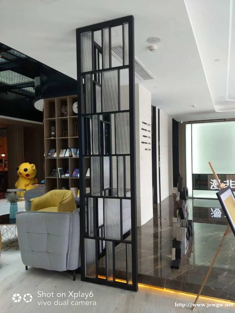 不锈钢屏风隔断装饰效果图大全 不锈钢屏风隔断装饰效果图大全