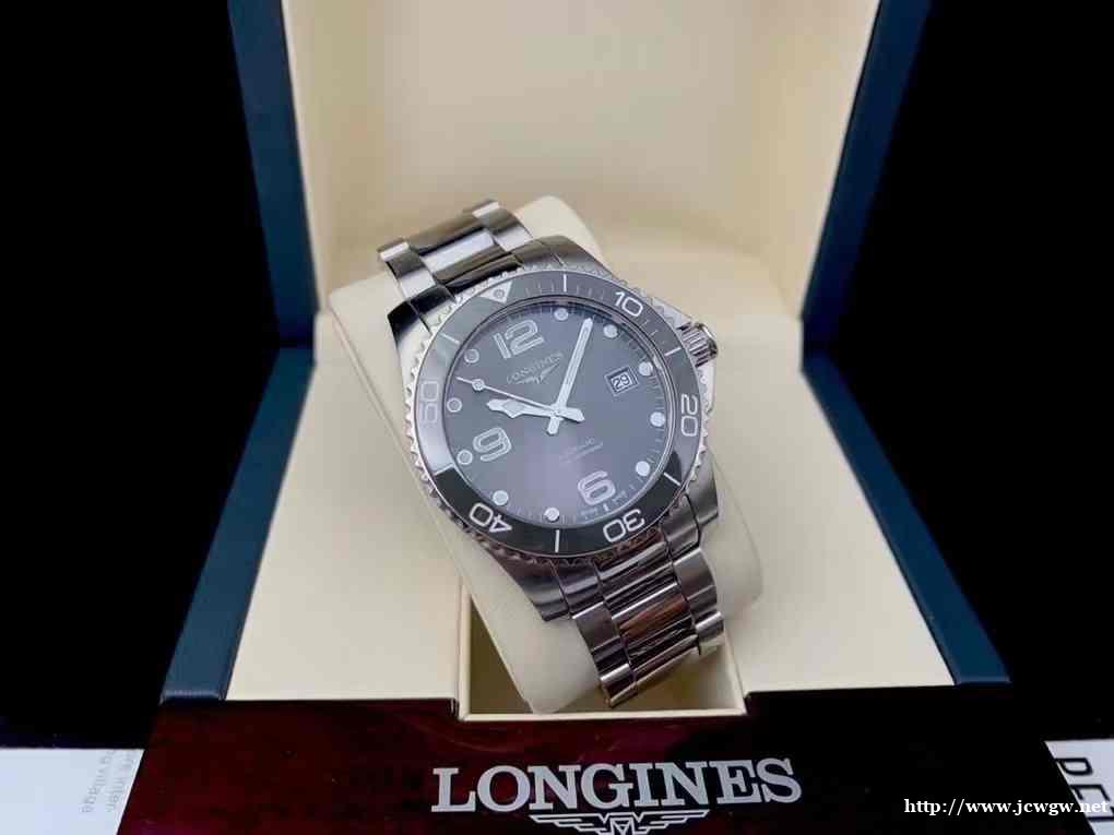 乐山收购二手迪奥包包的实体店包包一般几折回收 乐山收购二手迪奥包包的实体店包包一般几折回收