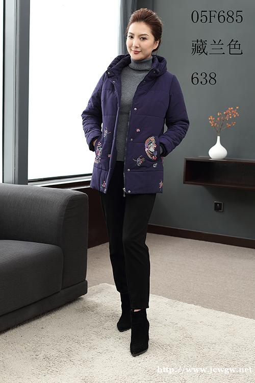 深圳品牌中大淑妈妈装美迪菲棉衣加厚刺绣重工款大码女装工厂折扣 深圳品牌中大淑妈妈装美迪菲棉衣加厚刺绣重工款大码女装工厂折扣