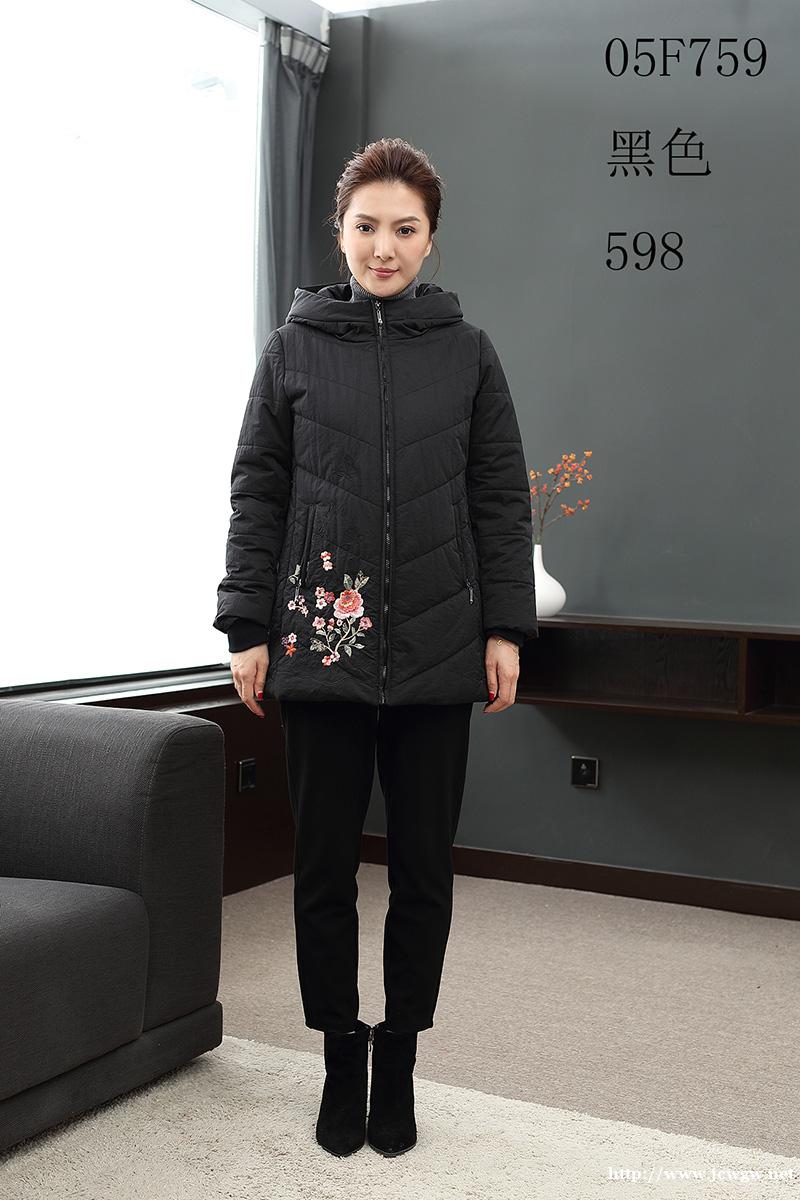 深圳品牌中大淑妈妈装美迪菲棉衣加厚刺绣重工款大码女装工厂折扣 深圳品牌中大淑妈妈装美迪菲棉衣加厚刺绣重工款大码女装工厂折扣