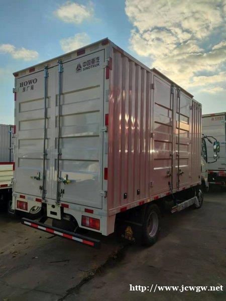 山东青岛重汽豪沃4米2、5米2、6米8厢式货车 山东青岛重汽豪沃4米2、5米2、6米8厢式货车