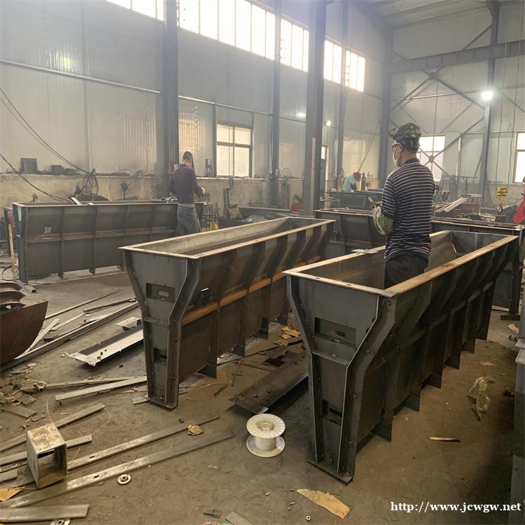 河北隔离墩钢模具 实力工厂 科天模具 河北隔离墩钢模具 实力工厂 科天模具