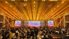 上海本善灯光音响舞台大屏桁架搭建