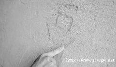 湖南抹灰工程搓砂强度不足？墙面起砂脱沙原因及处理办法？砂无迹