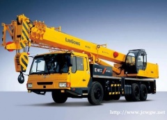 紫金吊车租赁后如何正确清洗?