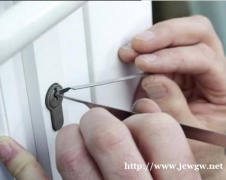 忘带钥匙,请找正规的凌源开锁公司