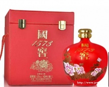 自贡回收成件五粮液 茅台酒 礼品虫草回收 国窖 青花郎回收