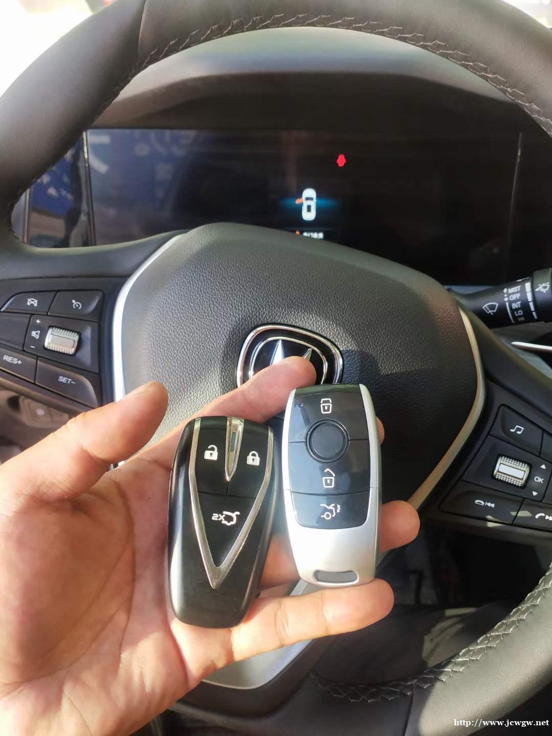 闽清附近汽车开锁服务,24小时快速上门开车锁 闽清附近汽车开锁服务,24小时快速上门开车锁