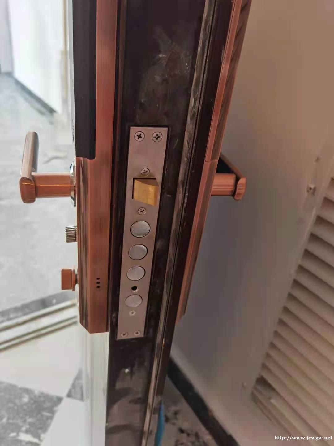 在文昌开锁时找文昌开锁公司需要注意什么呢? 在文昌开锁时找文昌开锁公司需要注意什么呢?