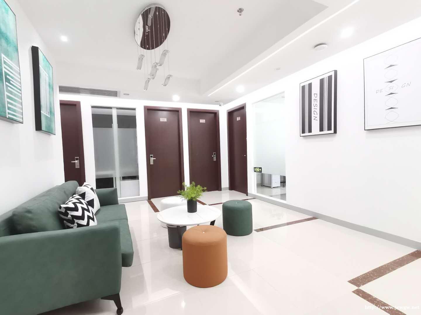 我是房东,适合1至6人团队,精装修,拎包入驻 我是房东,适合1至6人团队,精装修,拎包入驻